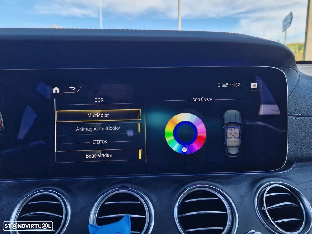 Mercedes-Benz E 300 de AMG Line - 45