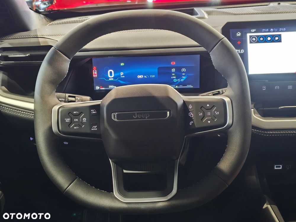 Jeep Compass 1.2 T3 mHEV Altitude FWD DCT - 32