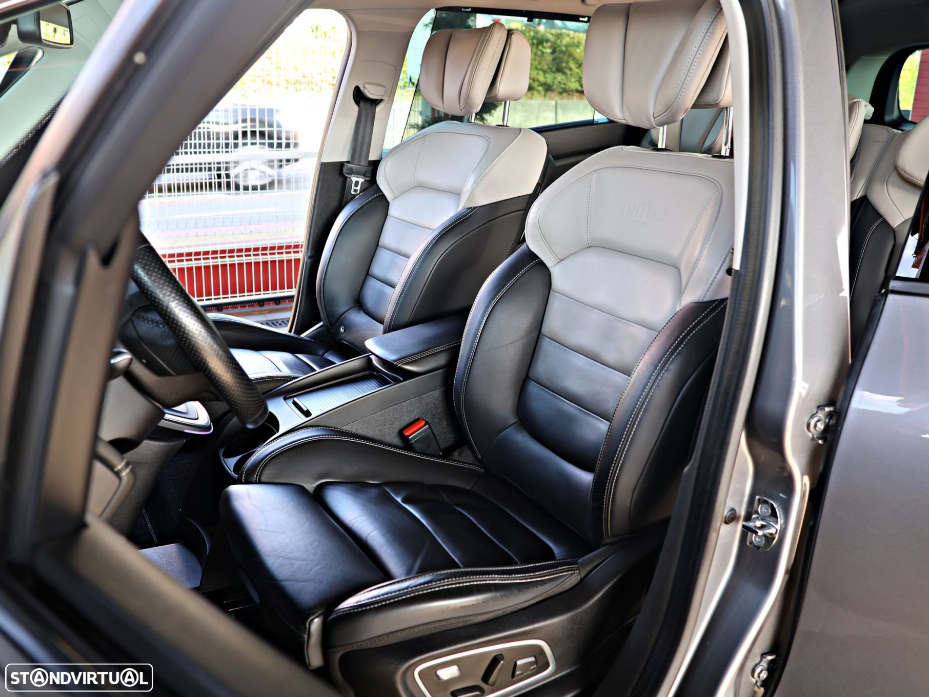 Renault Grand Scénic ENERGY dCi 160 EDC INITIALE PARIS - 16