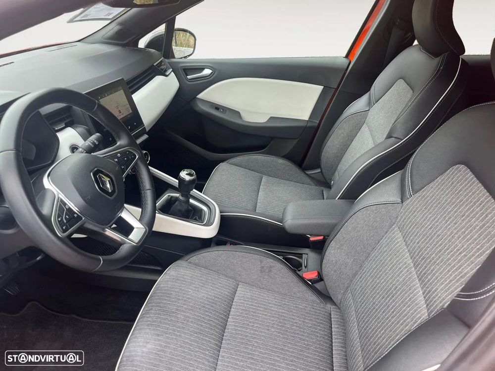 Renault Clio 1.0 TCe Techno - 10