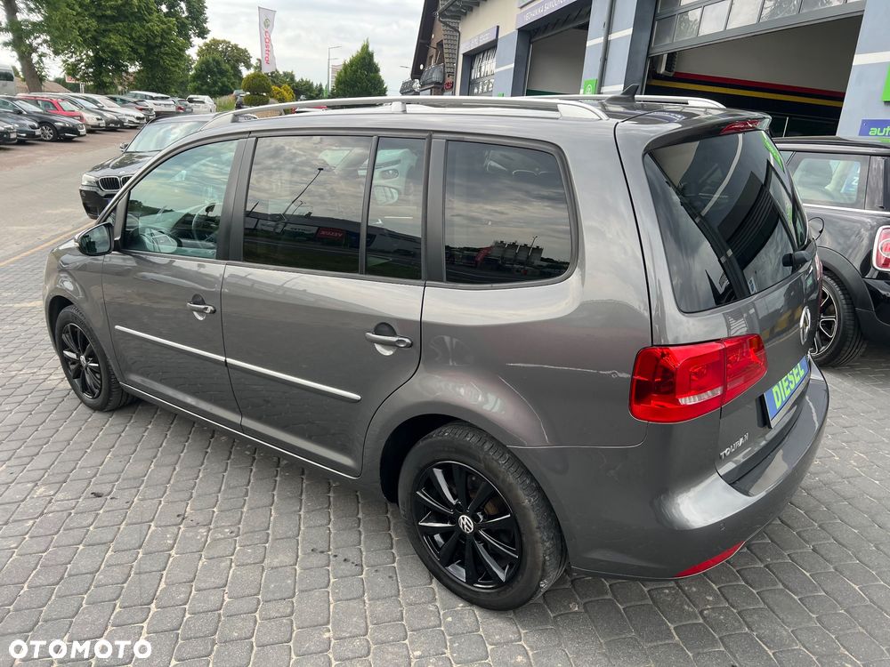 Volkswagen Touran 2.0 TDI DPF Comfortline DSG - 9