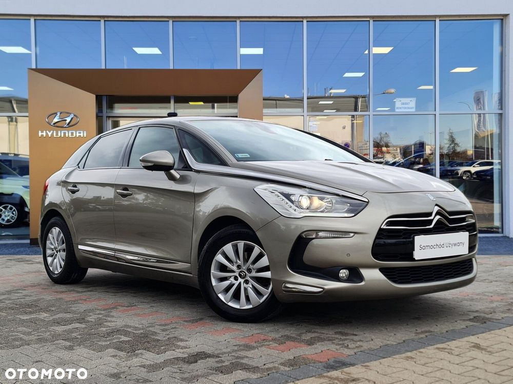 Citroën DS5 1.6 BlueHDi SoChic - 8