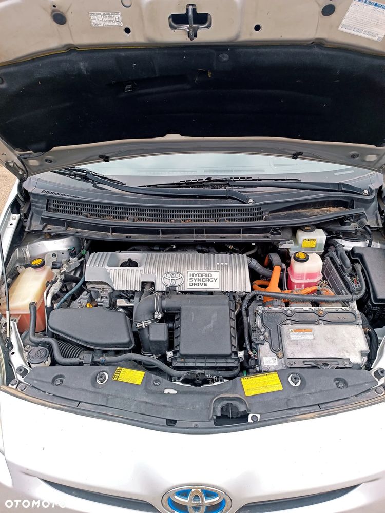 Toyota Prius - 13