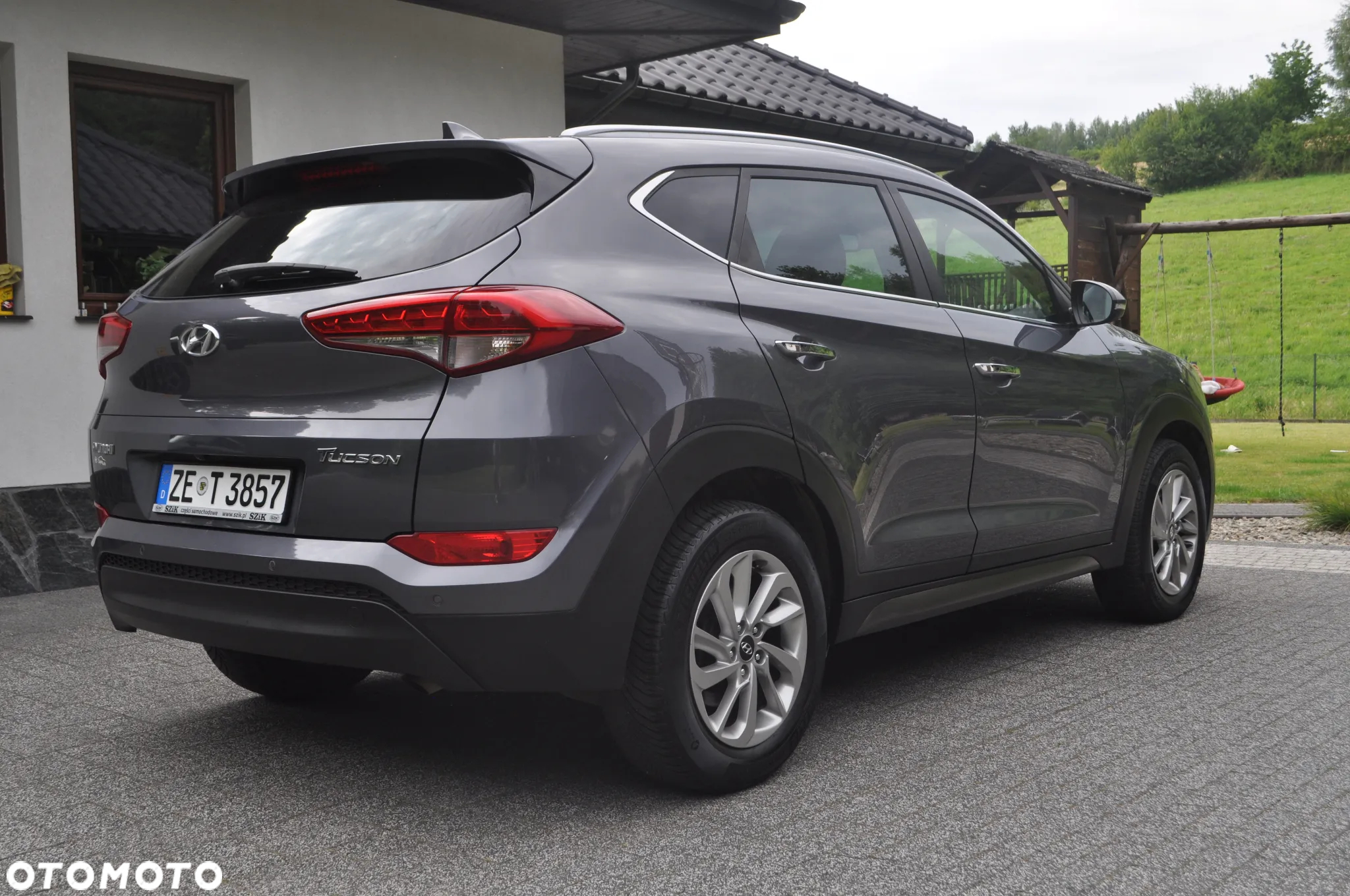 Hyundai Tucson blue 1.7 CRDi 2WD Passion - 16