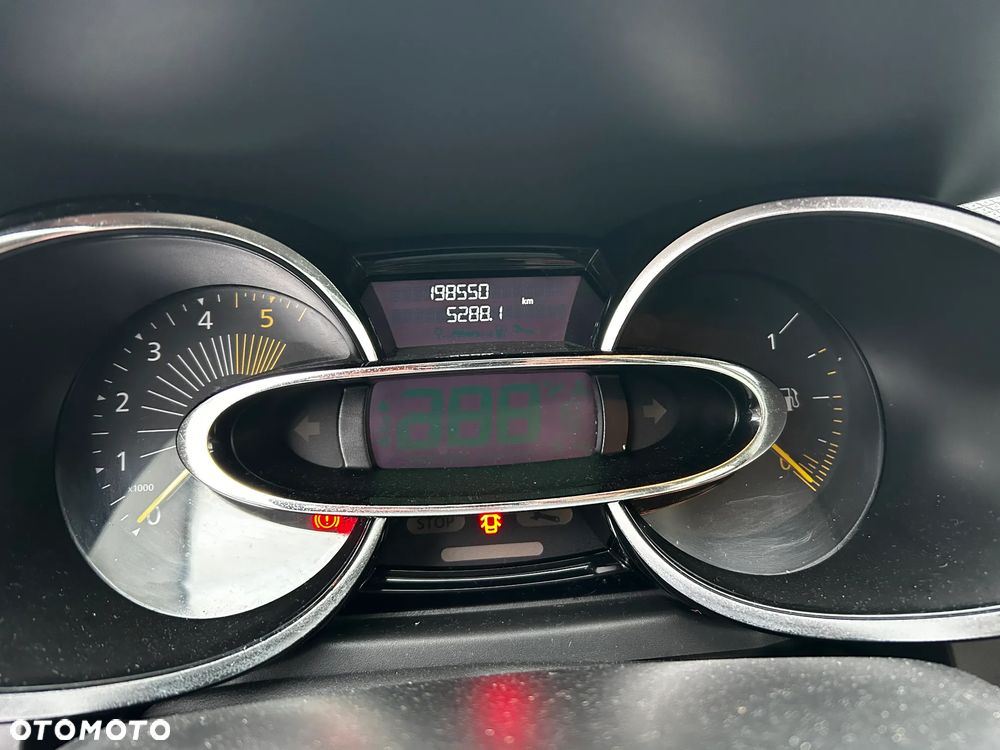 Renault Clio - 20