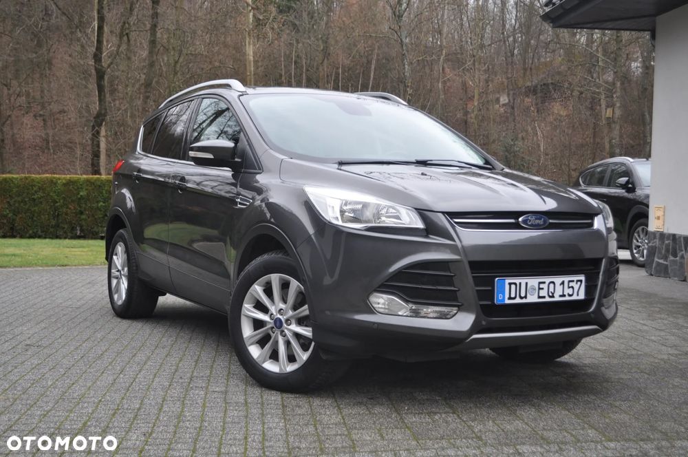 Ford Kuga 2.0 TDCi 2x4 Titanium - 2
