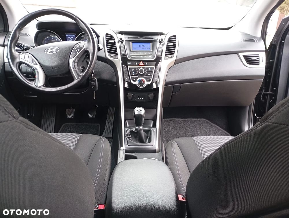 Hyundai i30 i30cw 1.4 Fifa World Cup Edition - 6