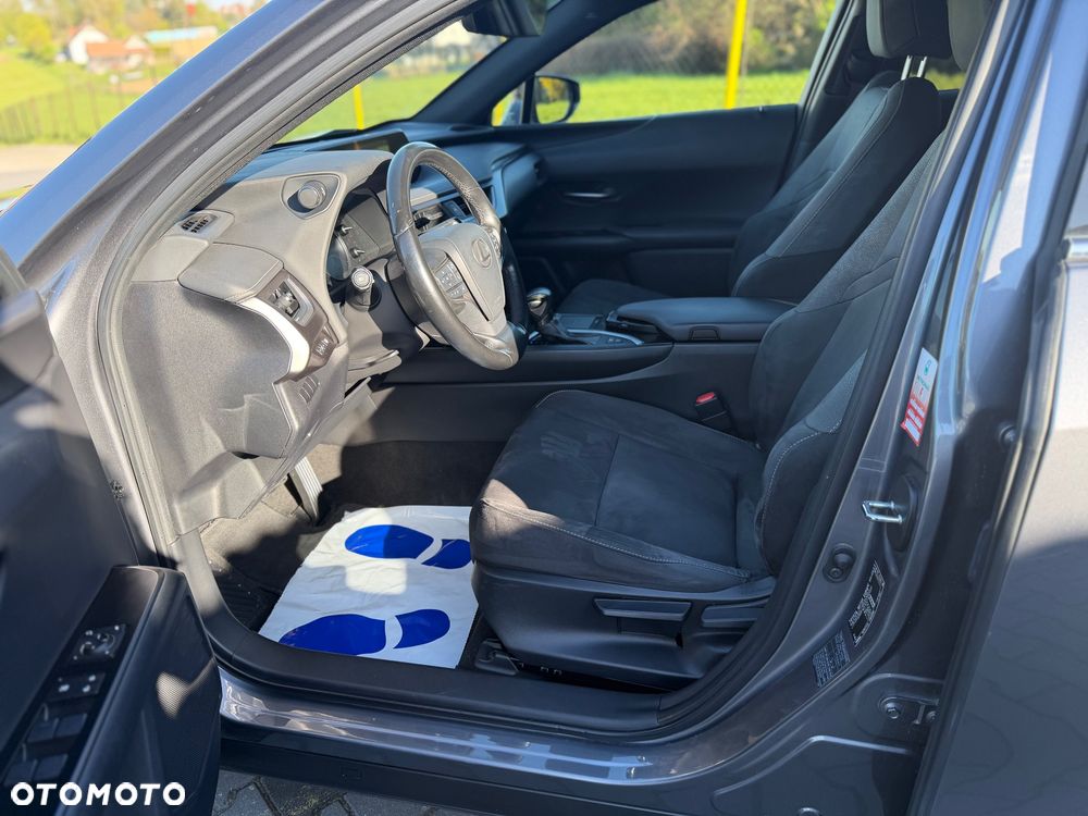 Lexus UX 250h GPF Elegance 2WD - 11