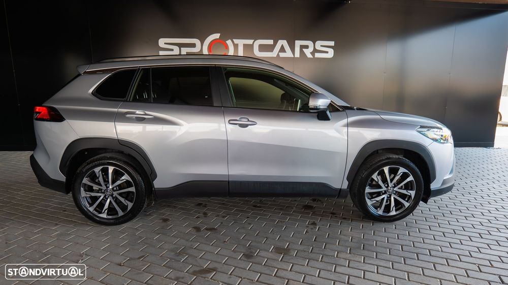 Toyota Corolla Cross 2.0 Hybrid Luxury - 6