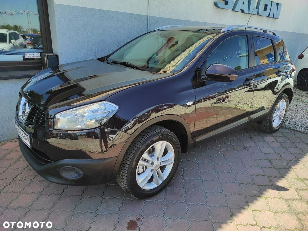 Nissan Qashqai - 2