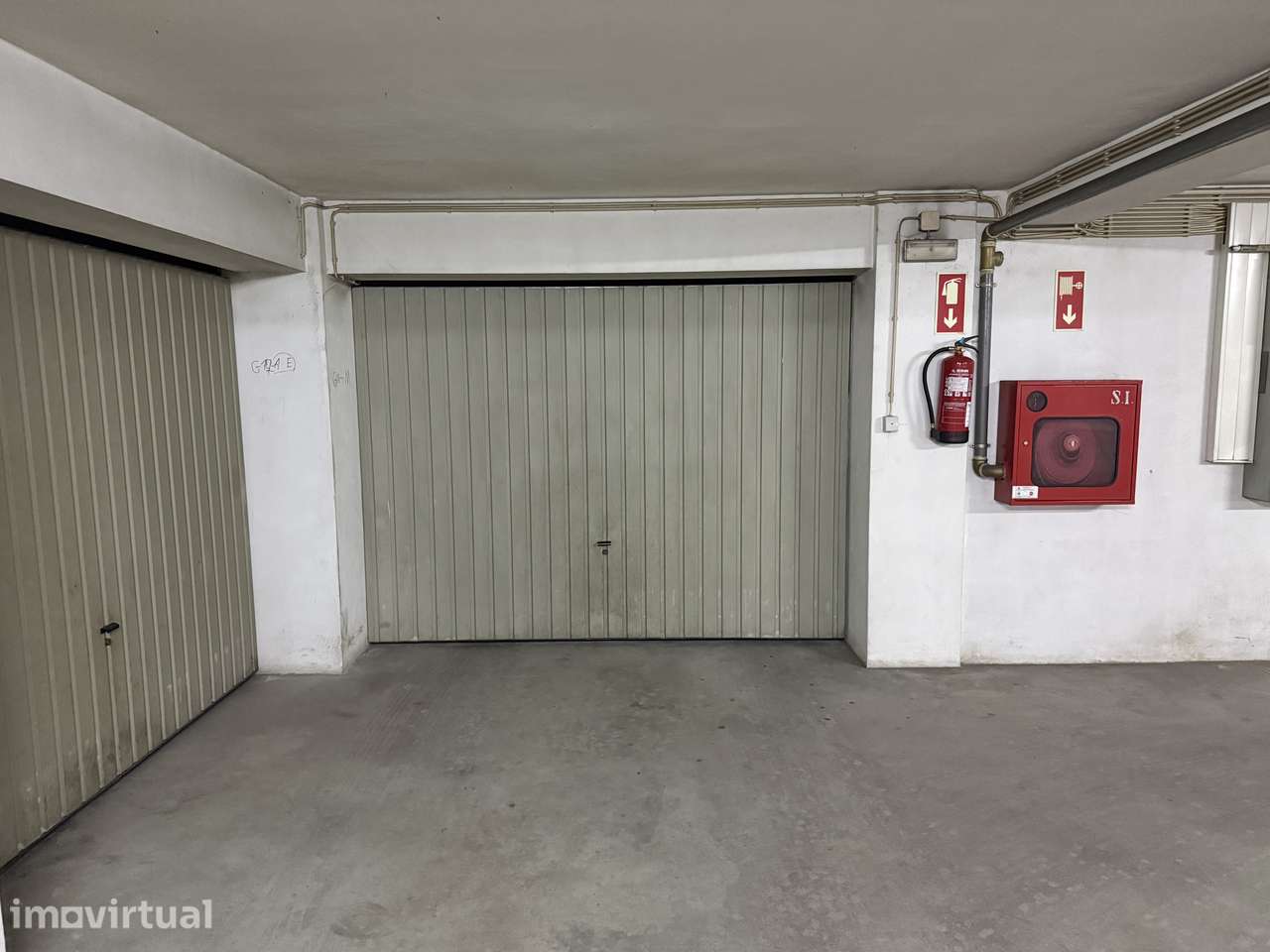 Garagem de 30m² com boa entrada e excelente localização - Grande imagem: 3/4