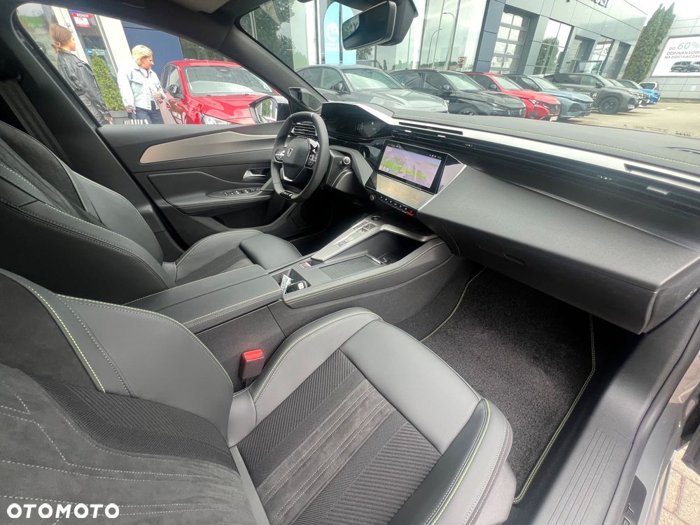 Peugeot 308 1.5 BlueHDi GT Exclusive S&S EAT8 - 15