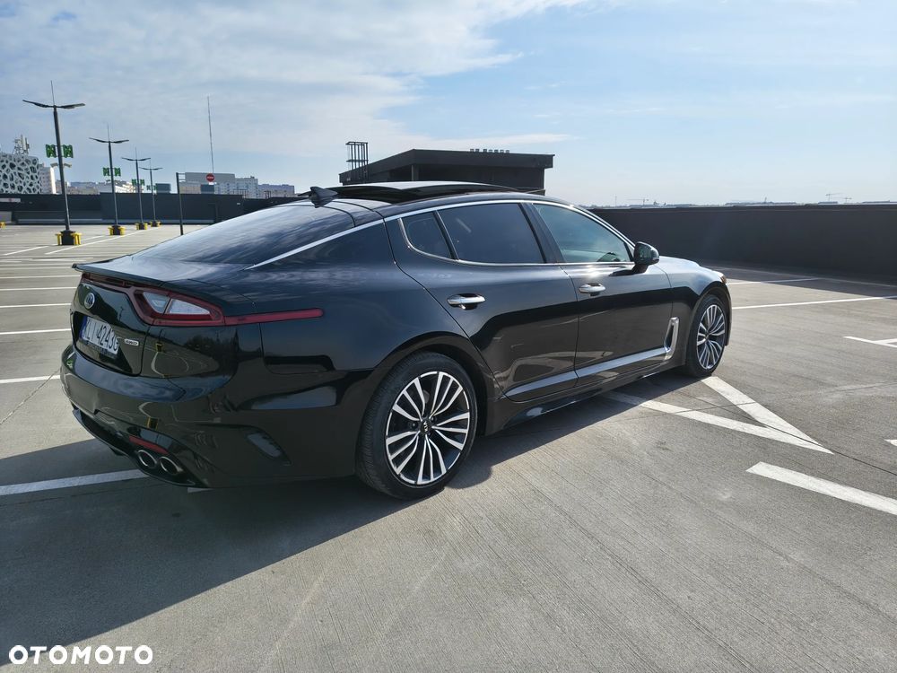 Kia Stinger 2.0 T-GDI GT Line - 14