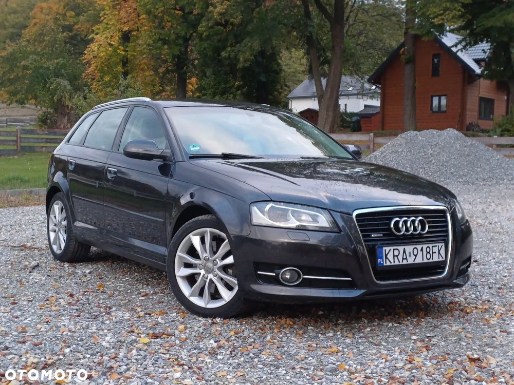 Audi A3 Sportback 2.0 TDI DPF quattro Ambiente - 10