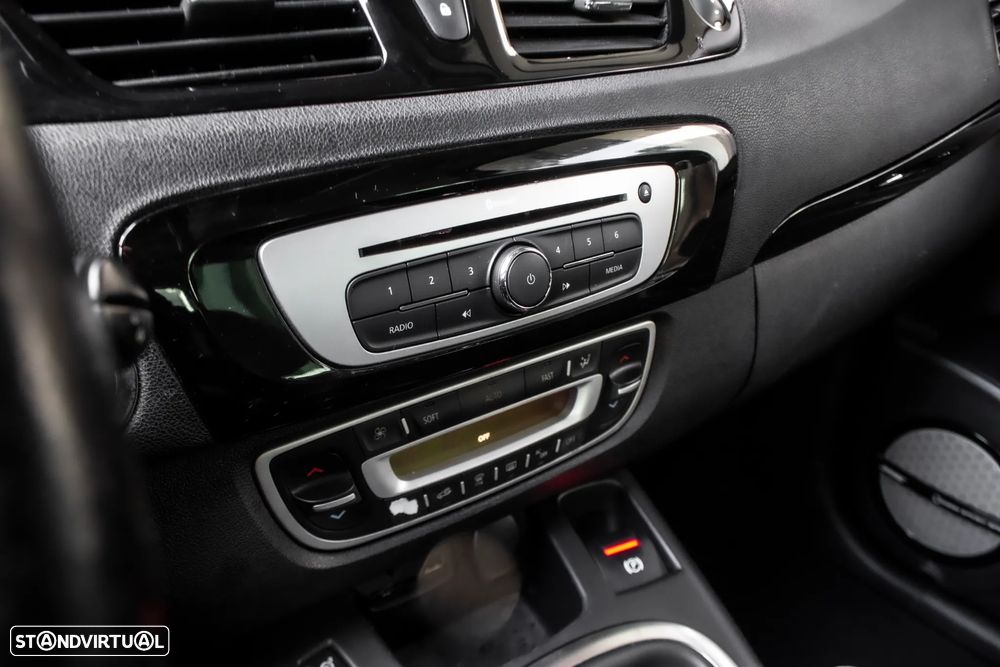 Renault Grand Scénic Energy dCi 130 S&S Bose Edition - 21