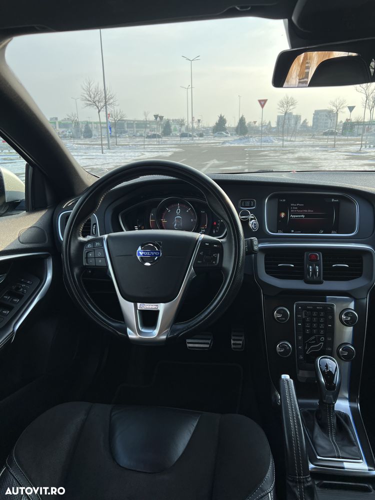 Volvo V40 D2 Powershift - 4