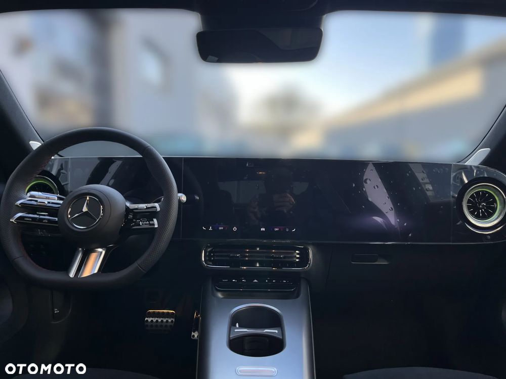 Mercedes-Benz CLA - 14