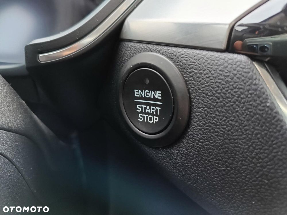 Ford Kuga 1.5 EcoBoost FWD Titanium - 25