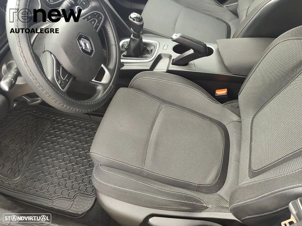 Renault Mégane Sport Tourer 1.5 Blue dCi Zen - 19