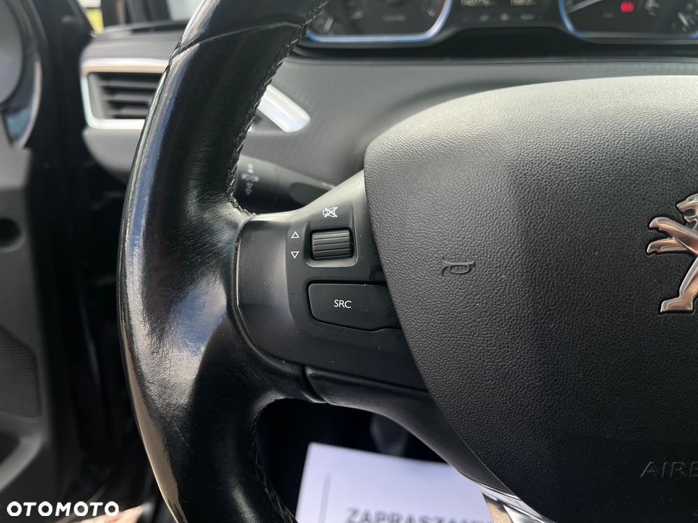 Peugeot 2008 PureTech 130 Allure - 7