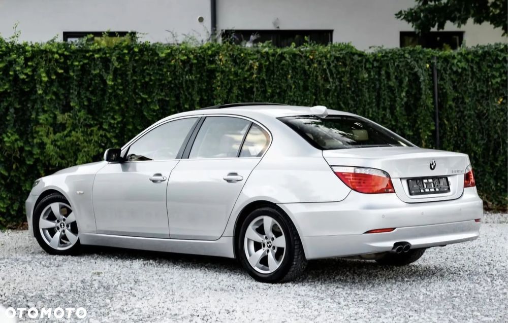 BMW Seria 5 530d Edition Exclusive - 2