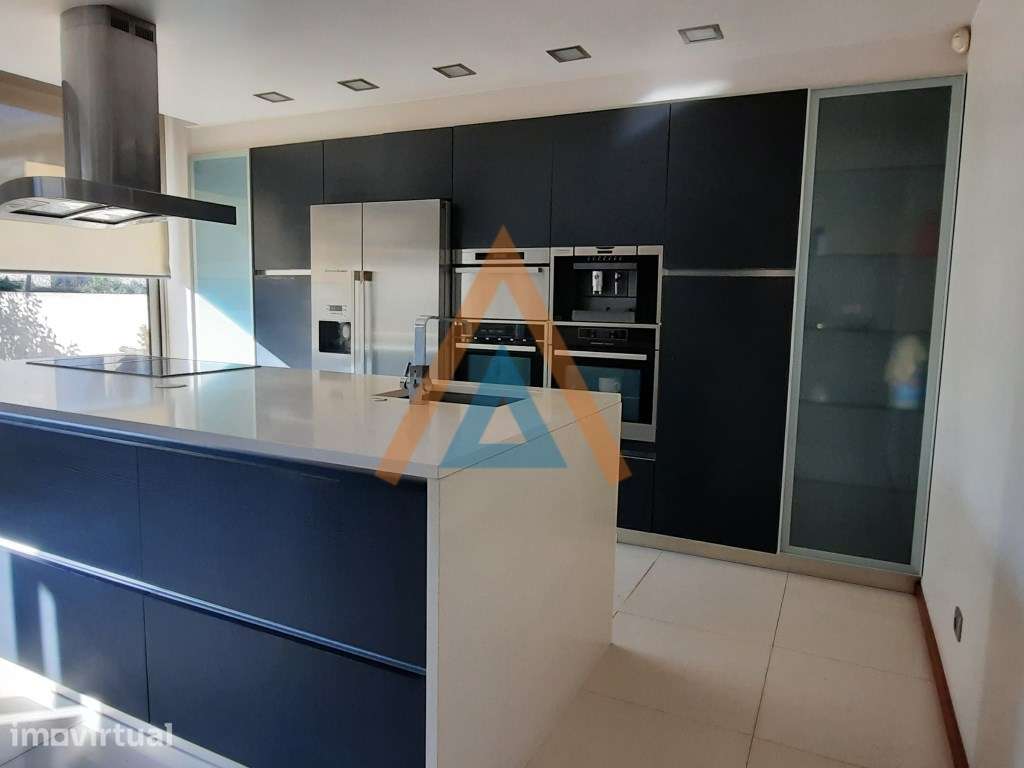 Moradia de Luxo única e em exclusivo para si. - Grande imagem: 4/38