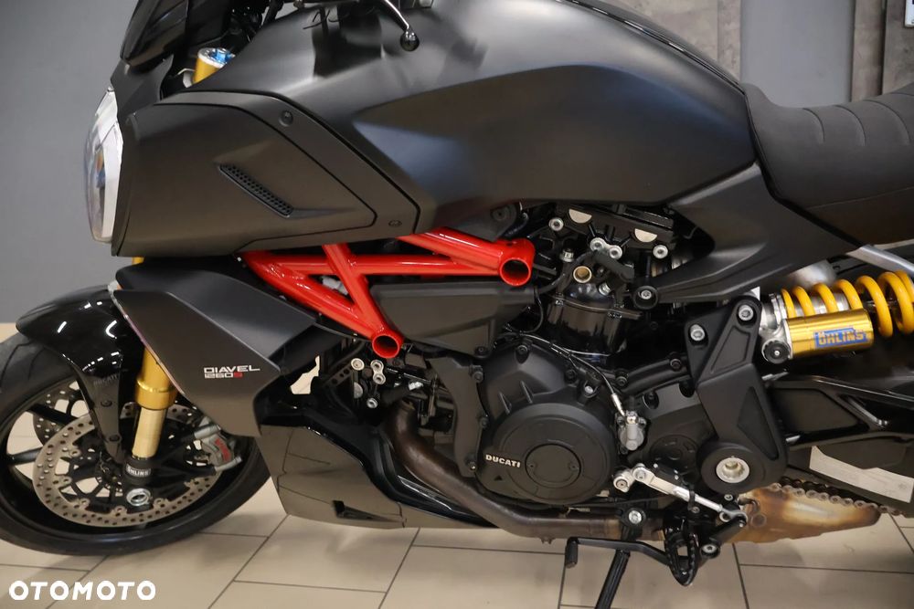 Ducati Diavel - 29