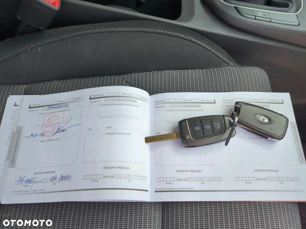 Hyundai i30 1.5 DPI Classic + - 11