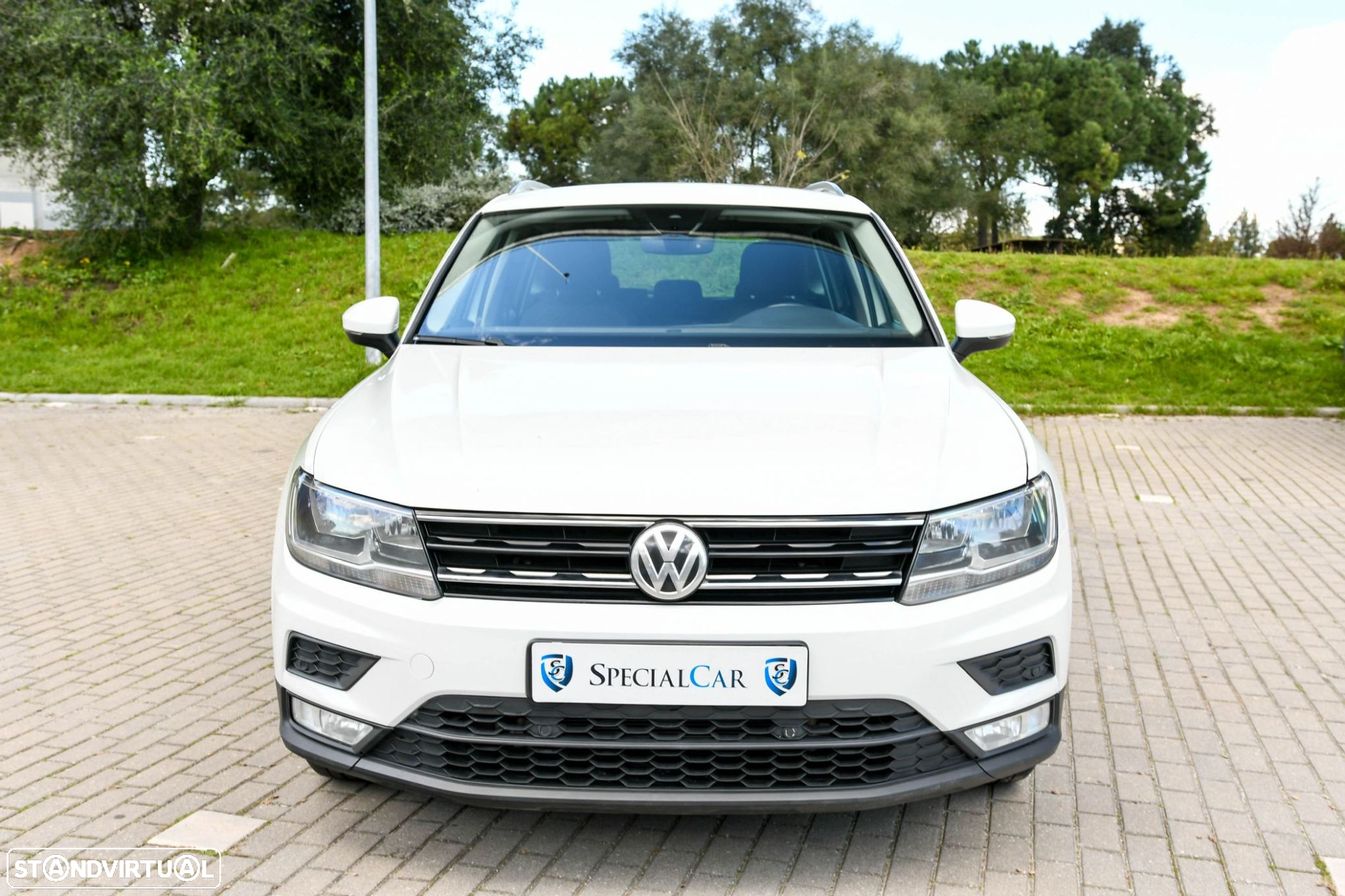 VW Tiguan 2.0 TDI Highline DSG - 2