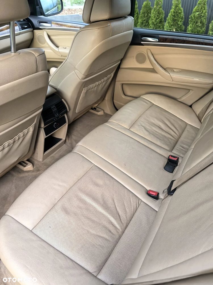 BMW X5 3.0sd xDrive - 12