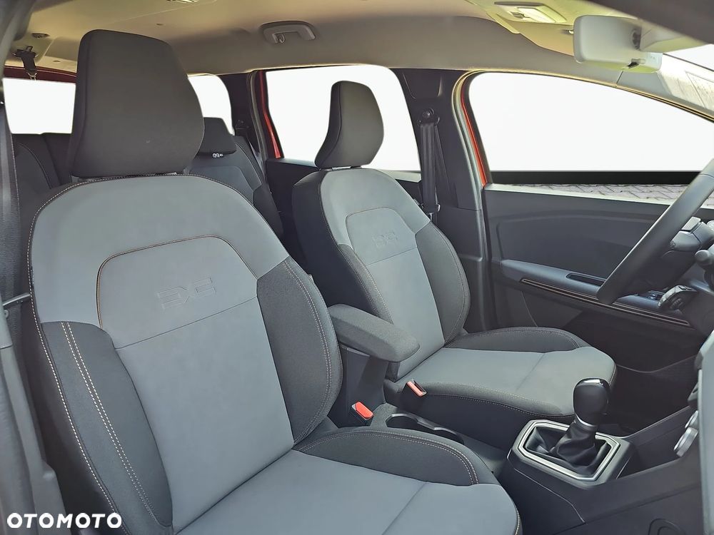 Dacia Jogger 1.6 Full Hybrid 140 Extreme MMT - 12