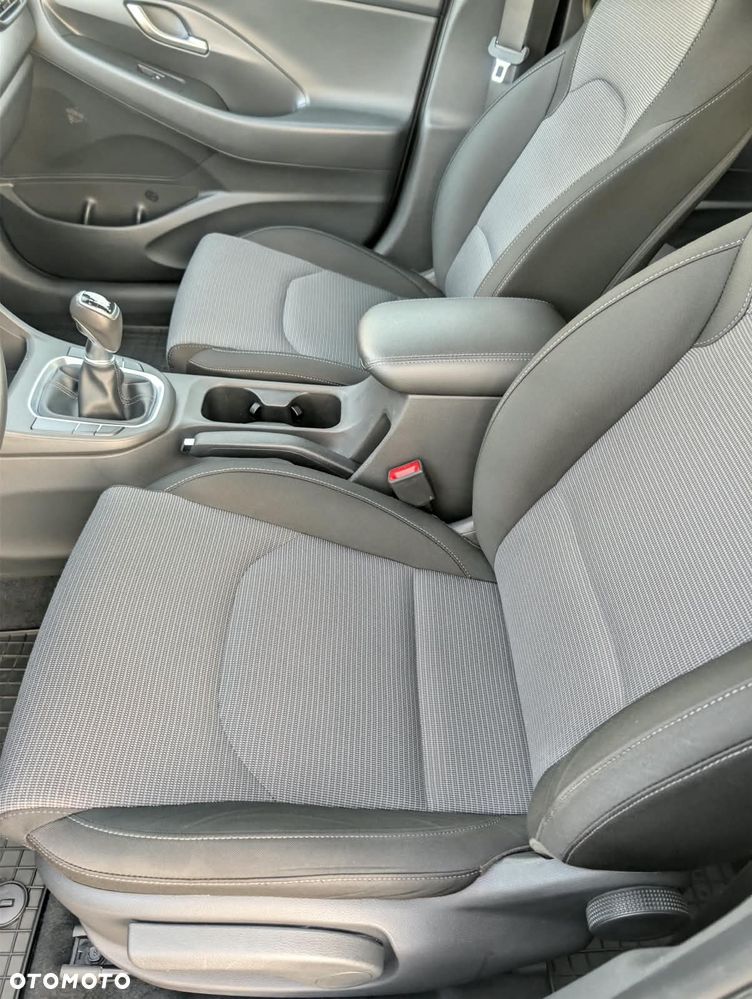 Hyundai i30 - 13