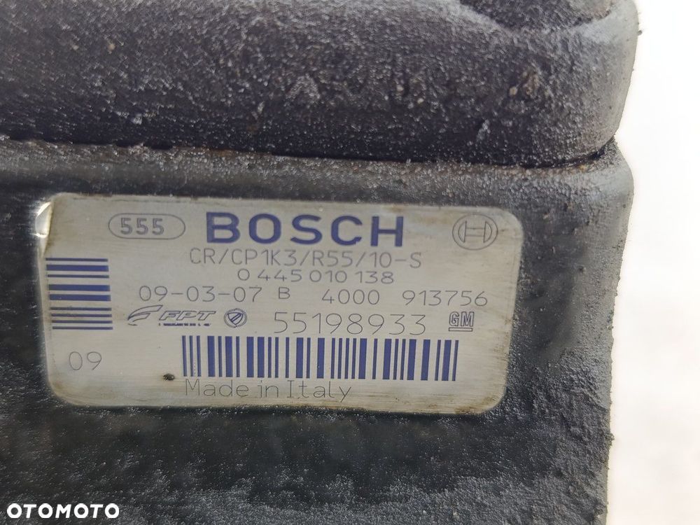 POMPA WTRYSKOWA OPEL CORSA D 55198933 0445010138  BOSCH 1.3 CDTI - 2