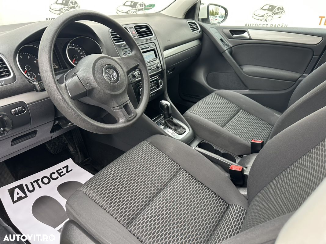 Volkswagen Golf 1.2 TSI Comfortline DSG - 24