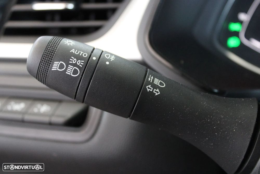Renault Captur 1.0 TCe Techno Bi-Fuel - 14