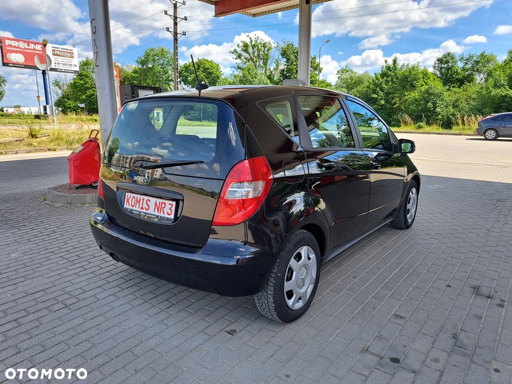 Mercedes-Benz Klasa A 160 BlueEFFICIENCY - 9