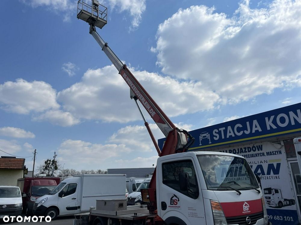 Nissan Cabstar - 1