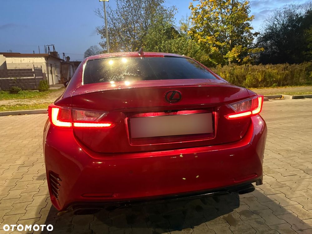 Lexus RC - 9