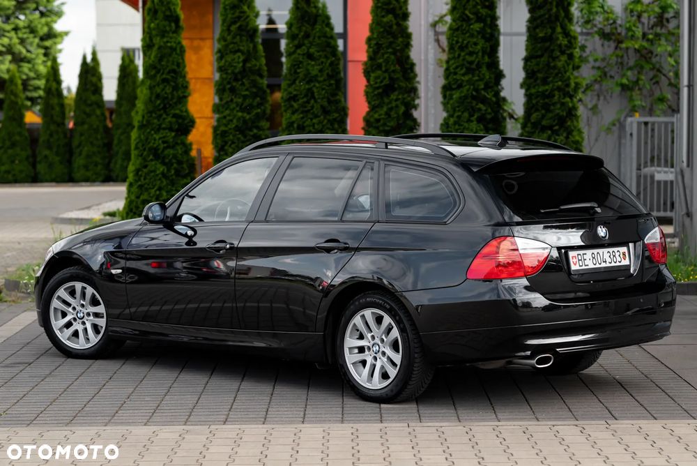 BMW Seria 3 320i Edition Lifestyle - 10