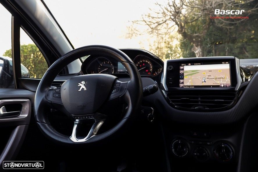 Peugeot 2008 1.2 PureTech Style - 17