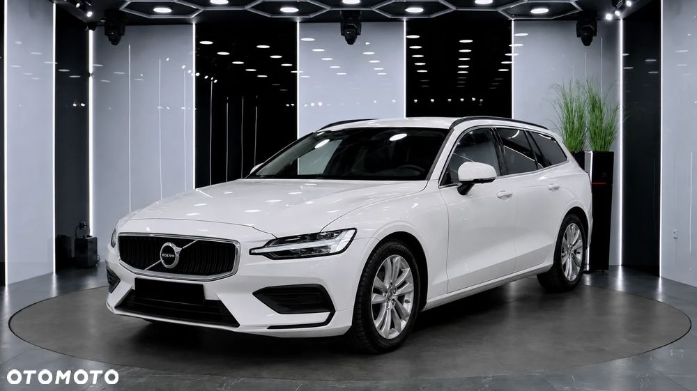 Volvo V60 B3 B Momentum Core - 2