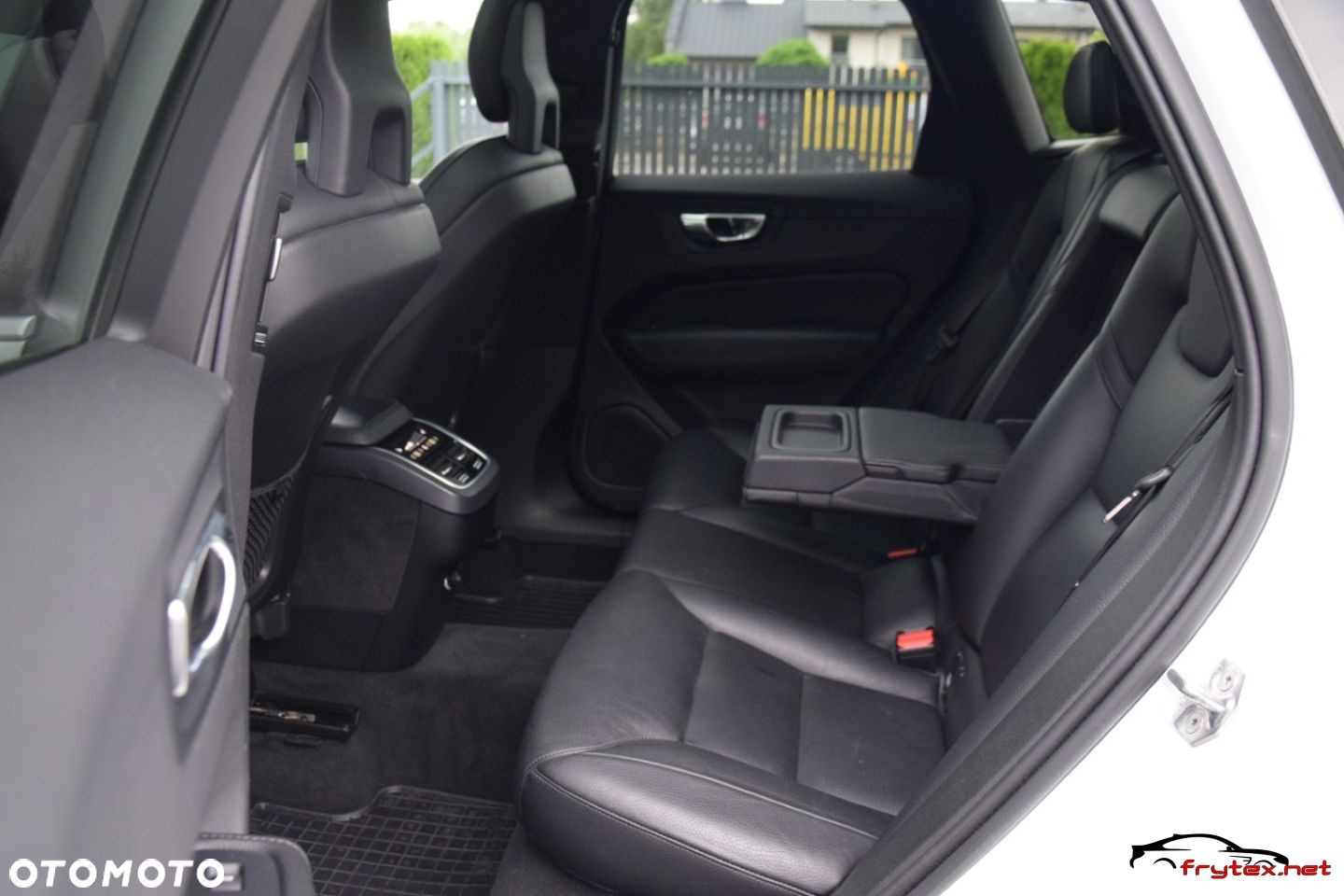 Volvo XC 60 - 18
