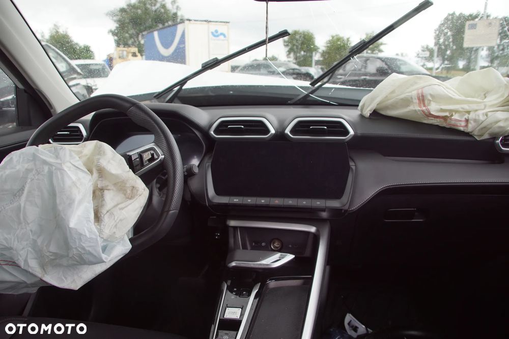 Auto na części - MG ZS II 1.5 HEV+ 197 KM 15FHC DHT 5WSB 2026R Silnik Skrzynia Bateria Drzwi Błotnik Zderzak Lampa Lusterko Klamka Szyba Deska Kokpit Sterownik Moduł Czujnik Licznik Wyświetlacz Panel Kierownica - 19