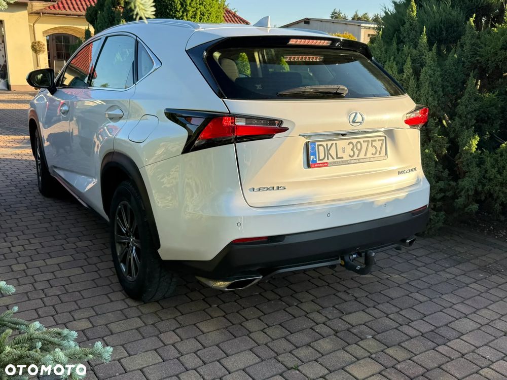 Lexus NX 200t Elegance AWD - 8