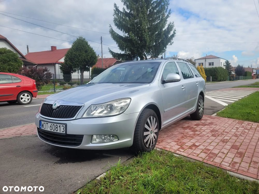 Skoda Octavia Combi 2.0 TDI Elegance - 3