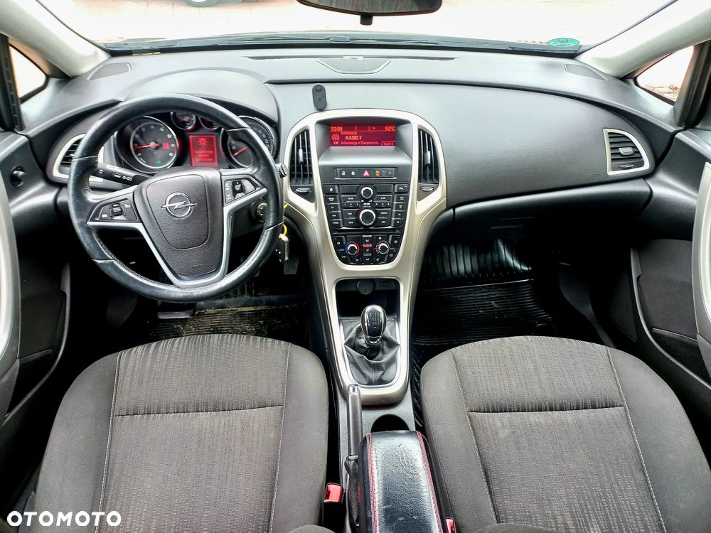 Opel Astra 1.4 Turbo - 12