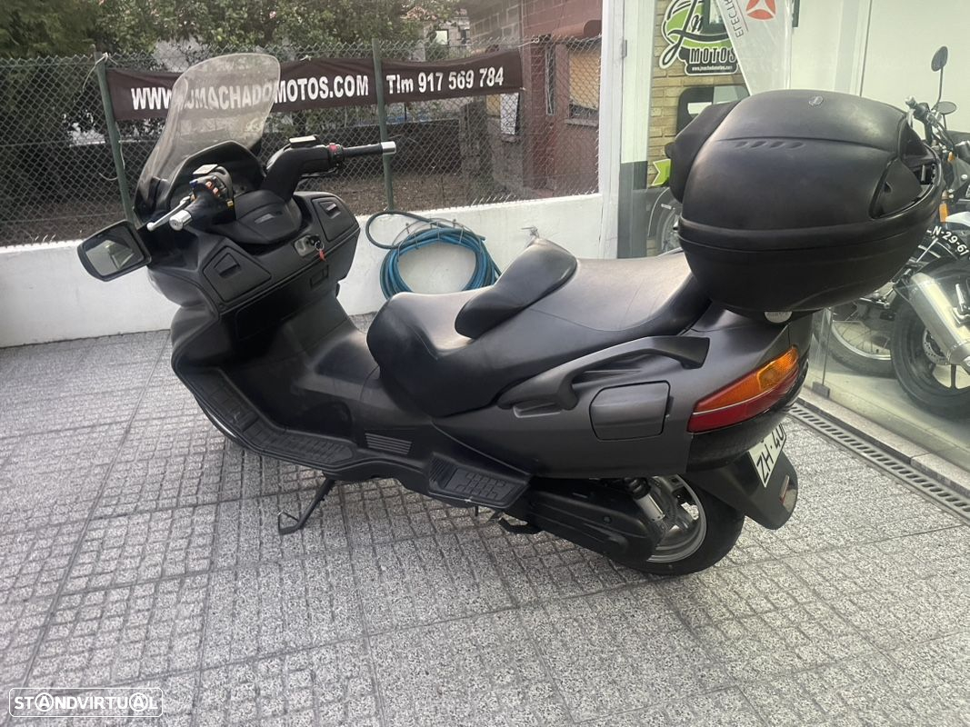 Suzuki Burgman executive - 2