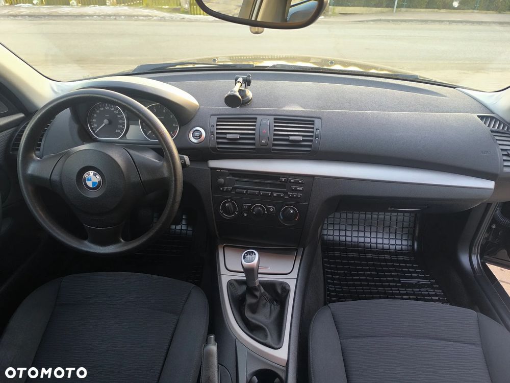 BMW Seria 1 - 8
