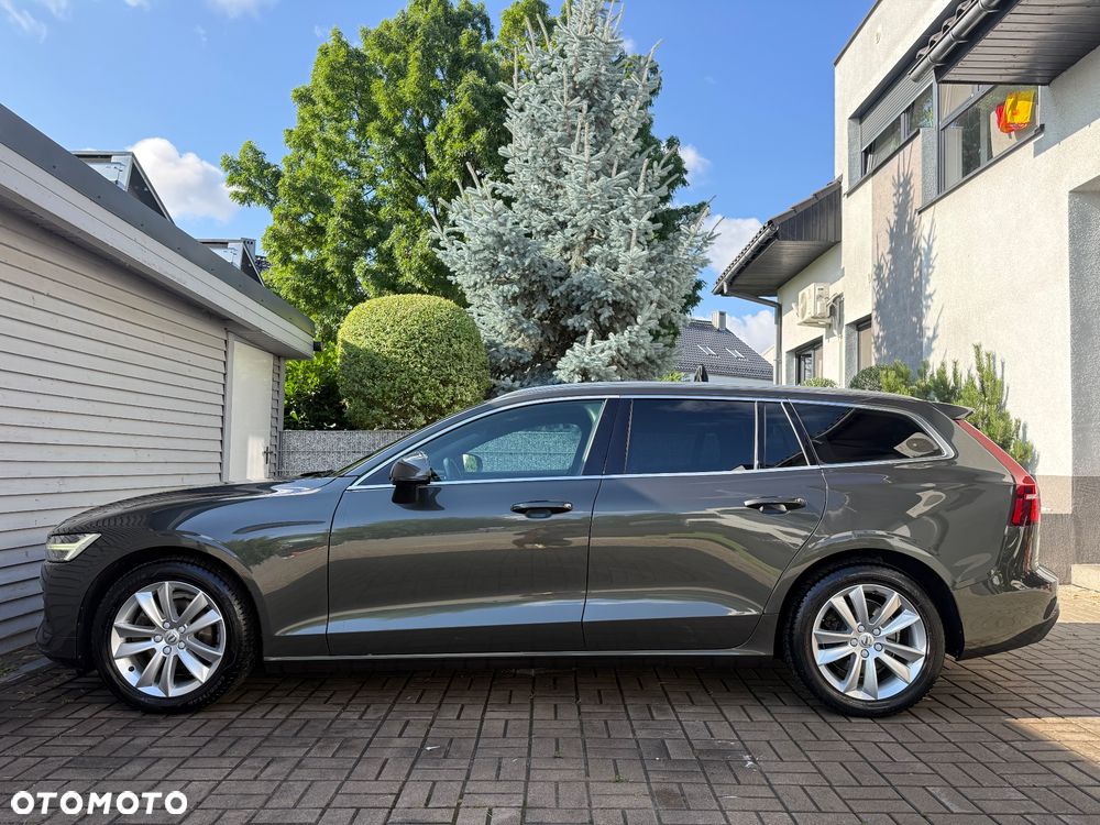 Volvo V60 D3 Momentum Core - 5