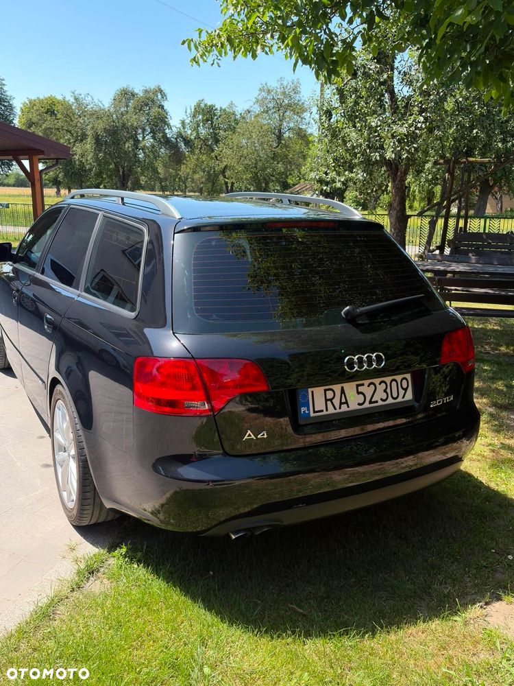 Audi A4 Avant 2.0 TDI DPF - 6